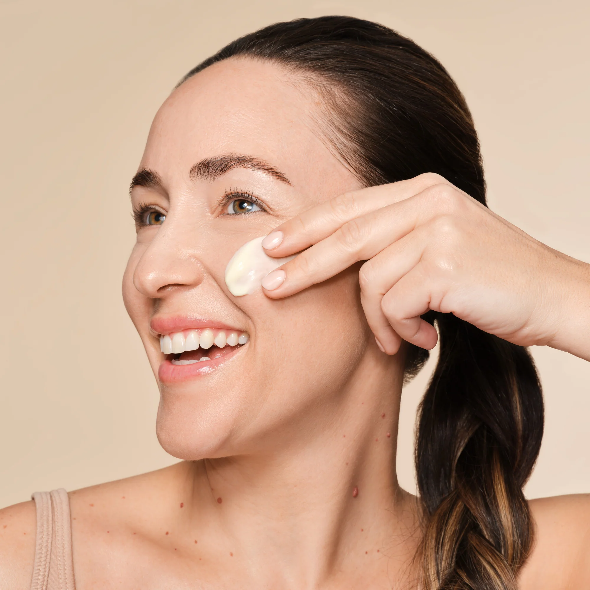 WONDER Hydrating & Soothing Mask - Image 5